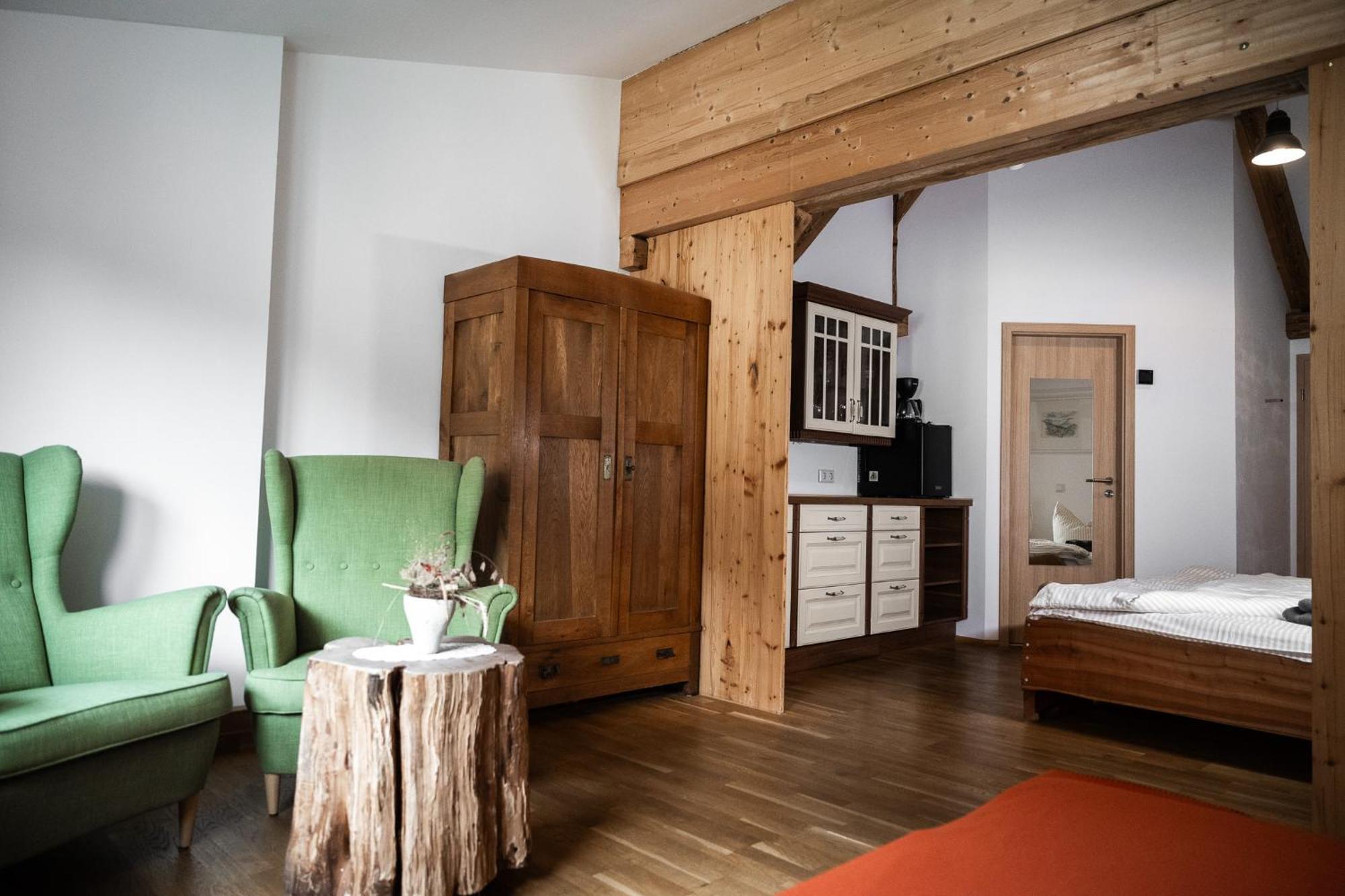 Alte Kass Hotel & Kaffeehaus Neidlingen Extérieur photo