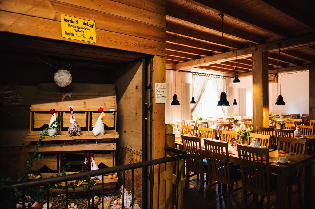 Alte Kass Hotel & Kaffeehaus Neidlingen Extérieur photo